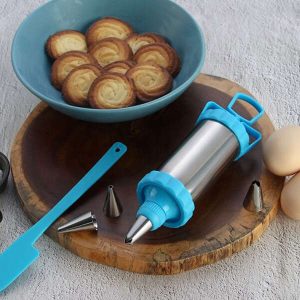 Noilla - Set for making and decorating confectionery delicacies.