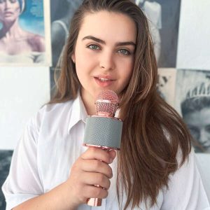 Comzie - Bluetooth microphone. Colour - Pink