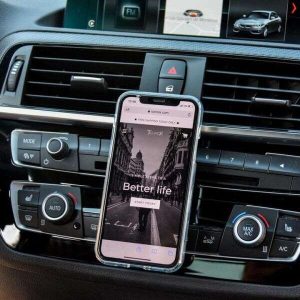MagnetiX - Magnetic phone holder.